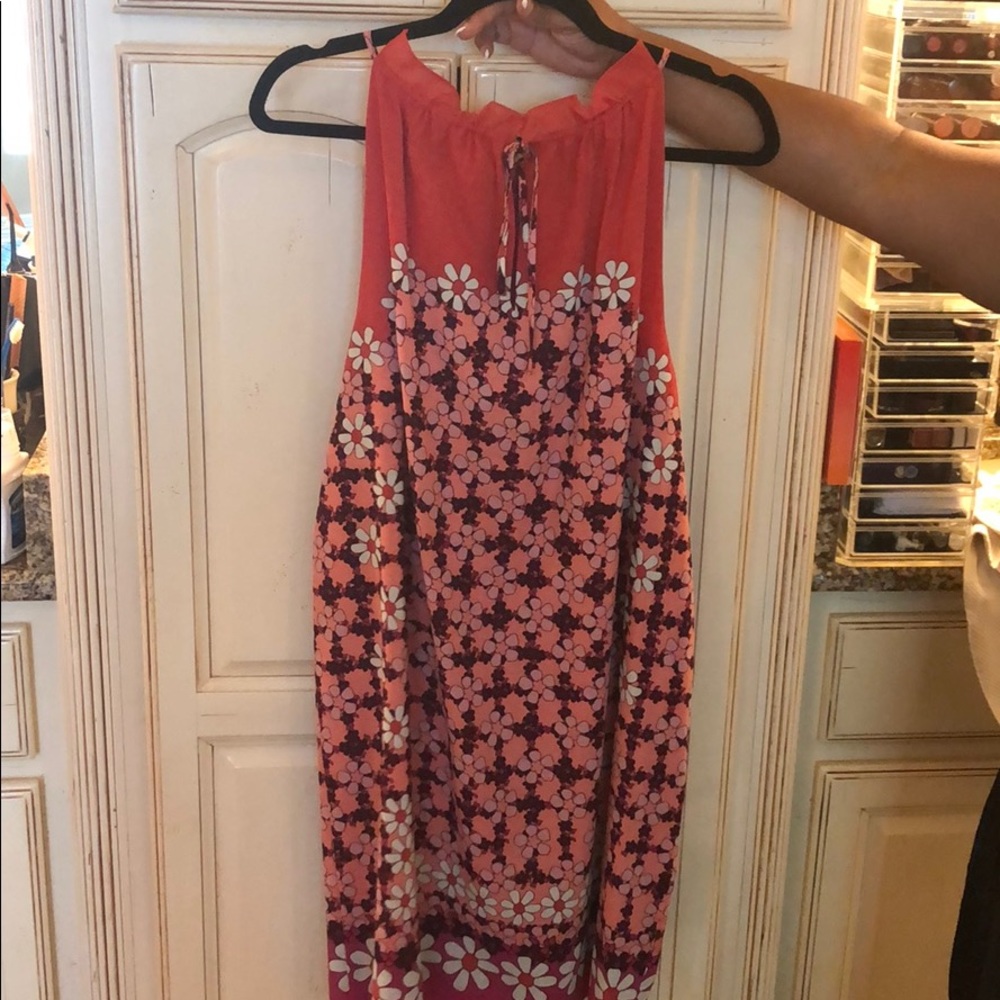 Sleeveless dress